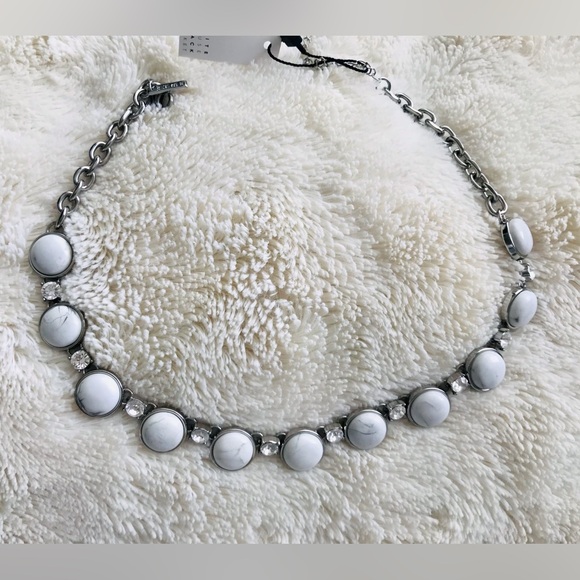 WHITE HOUSE BLACK MARKET NECKLACE - Picture 2 of 6